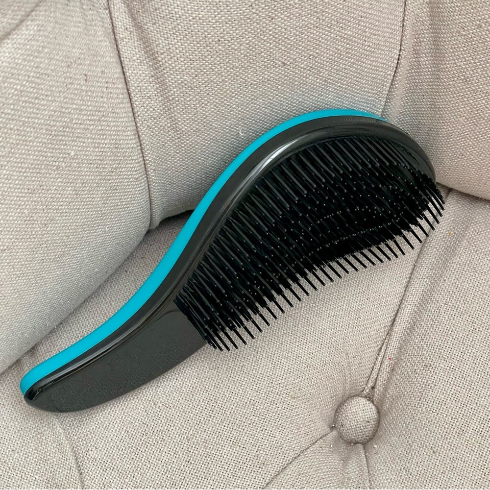 🩵 Brand New OGX Organix Detangler detangling Hair Brush